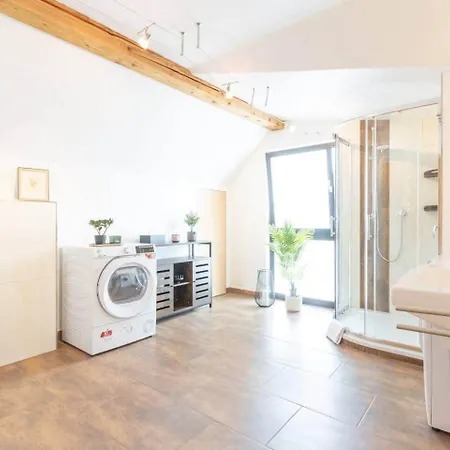Apartman Panorama-loft Mit Weitblick Ueber Stadt *