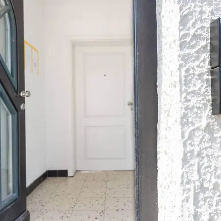 Panorama-loft Mit Weitblick Ueber Stadt Apartman *